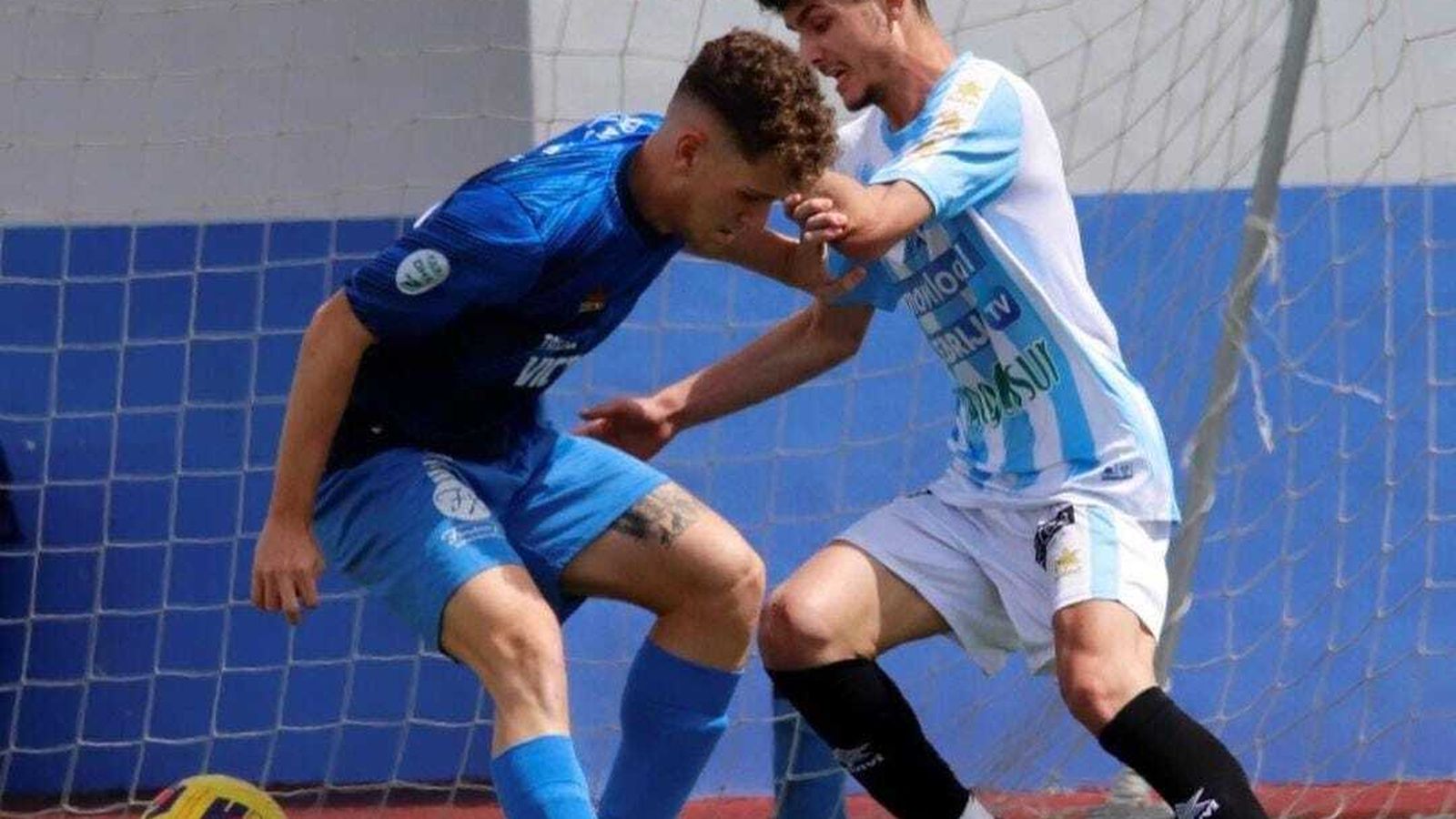 Rubén Zambrano, con la camiseta blanquiazul de la Lebrijana esta pasada temporada.
