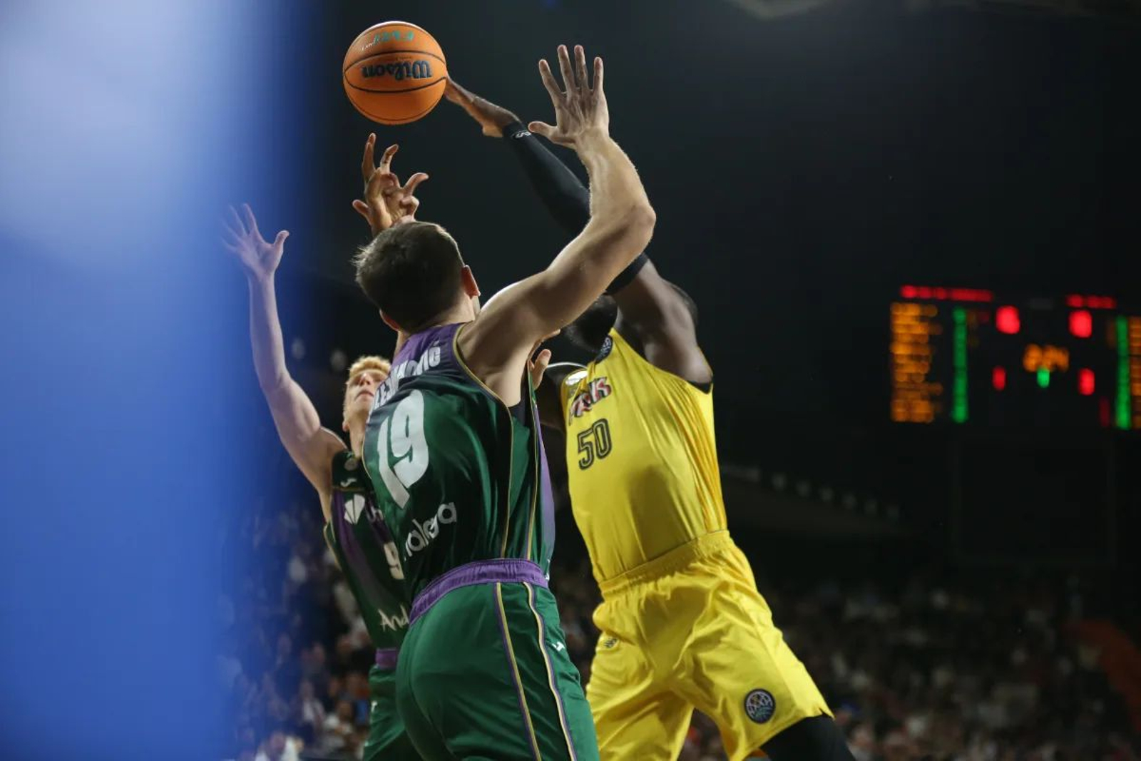 El Mersin-Unicaja, en fotos