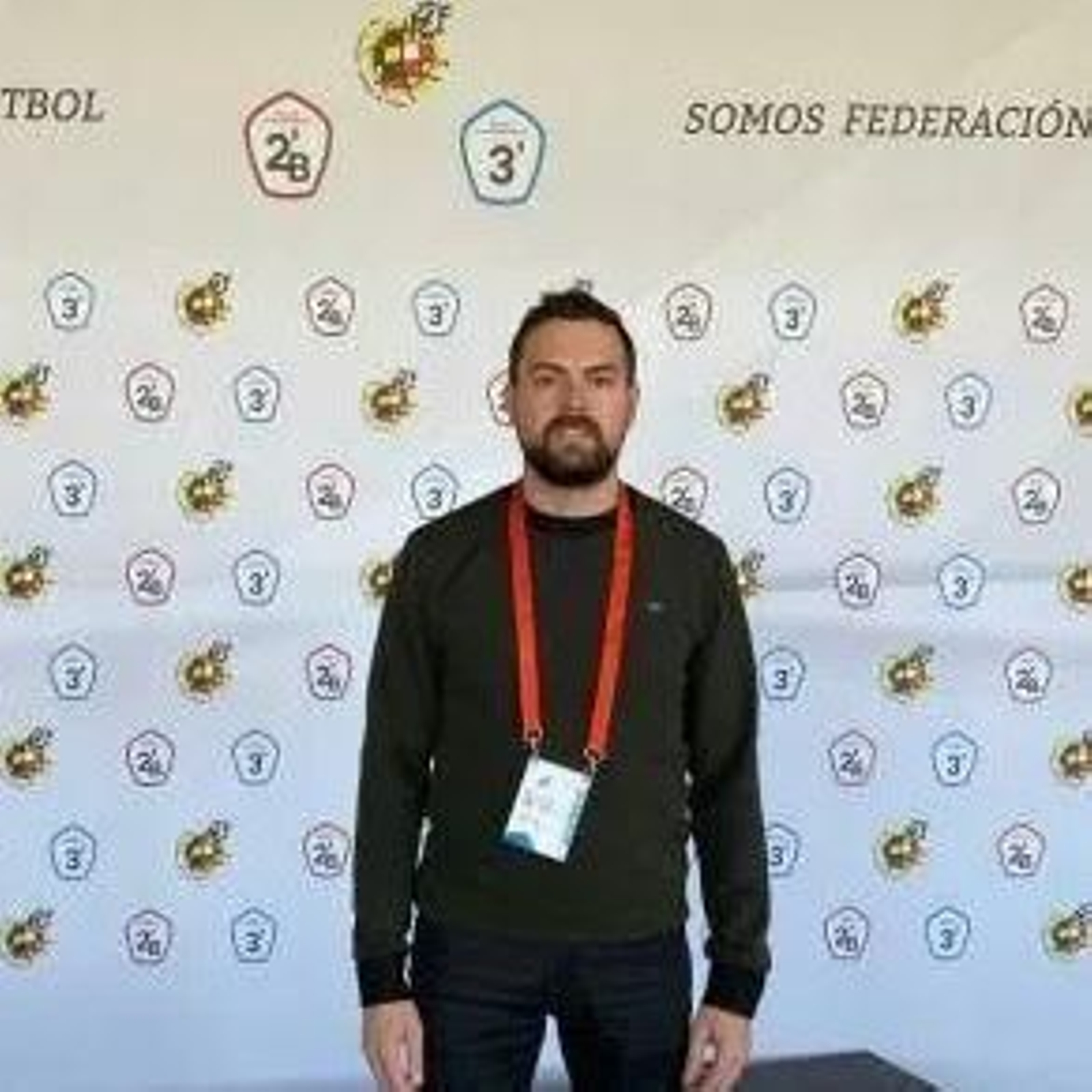 Javi Fernández, director general ejidense, en la RFEF.