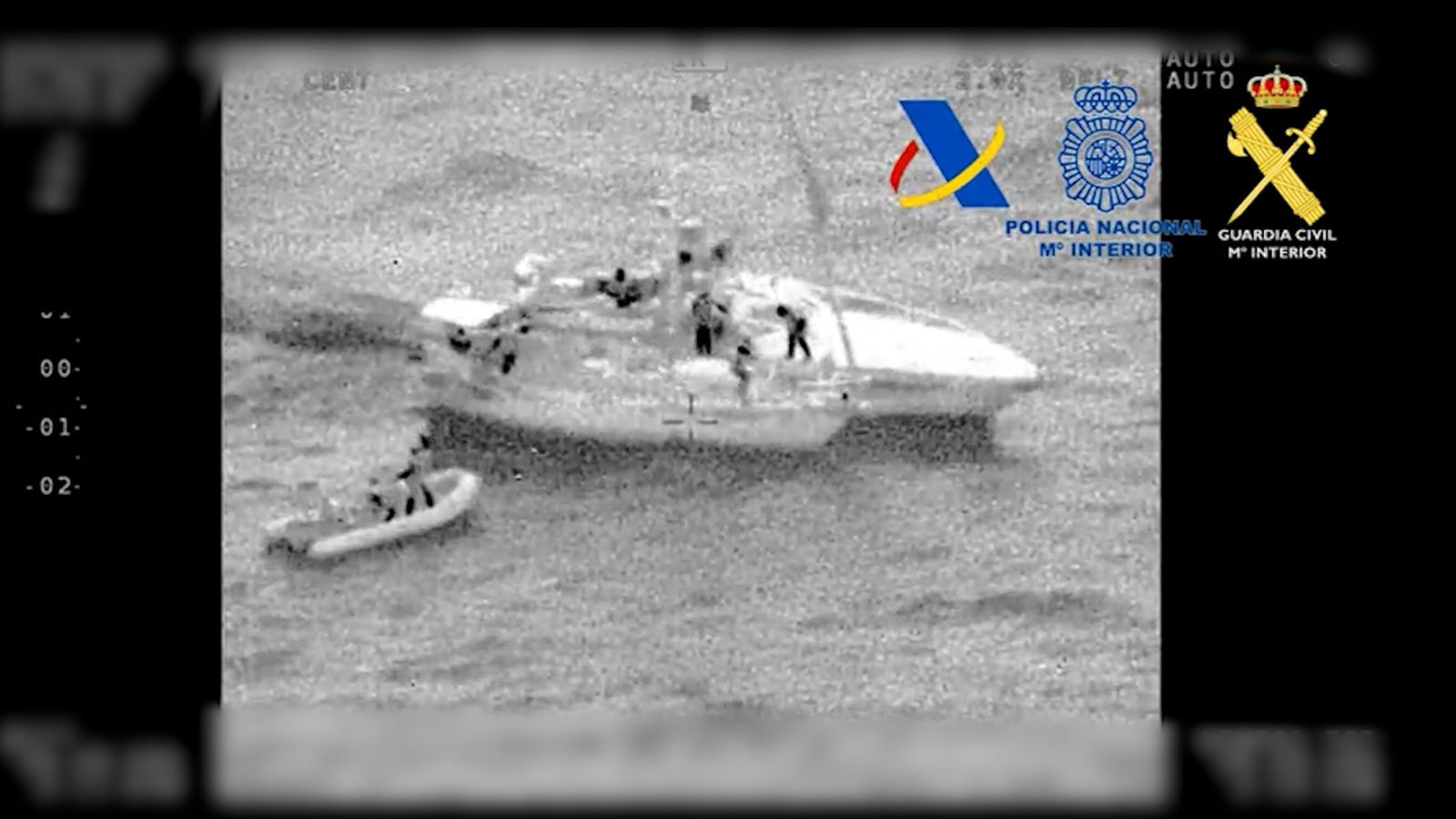 Dos detenidos y 200 kilos de hachís intervenidos en un velero frente a la costa de Almería