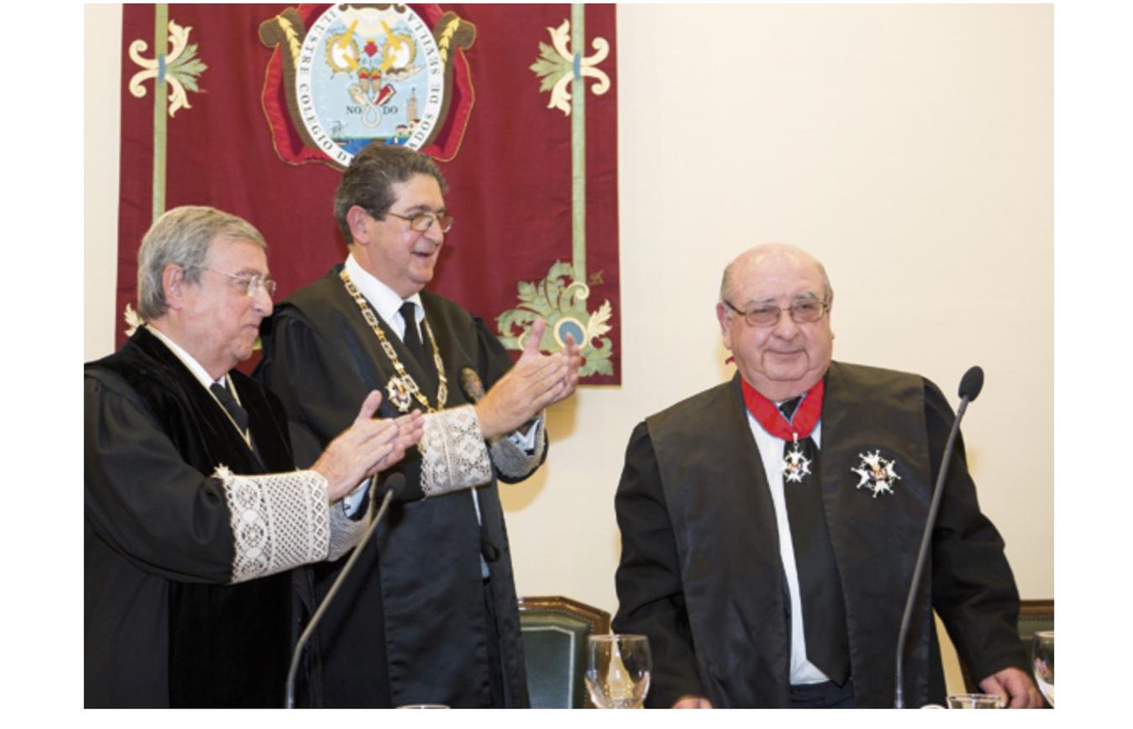 Fernando Piruat (derecha), junto a Antonio Moreno Andrade (izquierda) y José Joaquín Gallardo