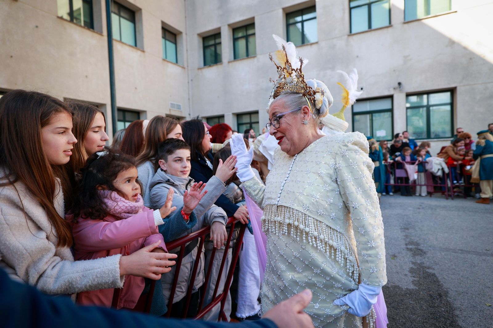 Los Reyes Magos, en la Comandancia de la Guardia Civil en Cádiz.