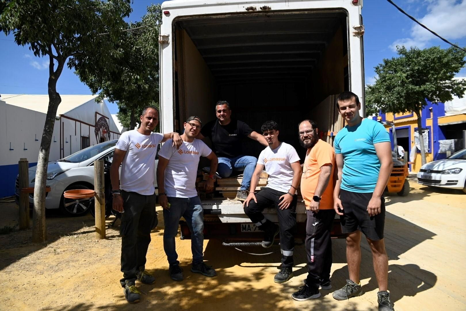 Cuenta atrás para el inicio de la Feria de Córdoba: así avanza el montaje en El Arenal, en imágenes