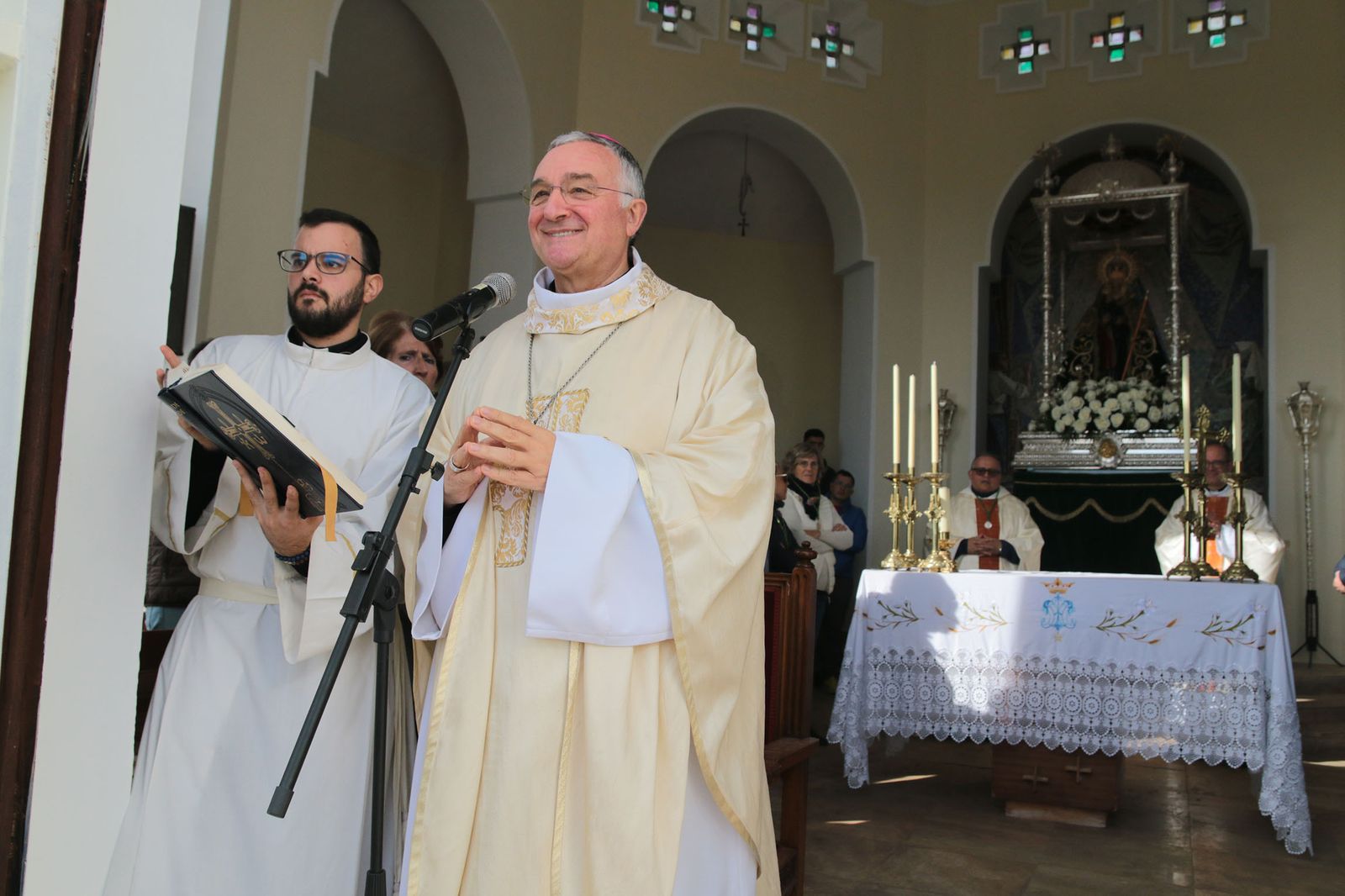 Miles de almerienses acuden a Torregarcía en la Romería de la Virgen del Mar