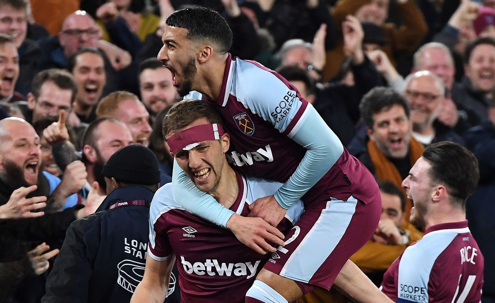 Las imágenes del West Ham - Sevilla