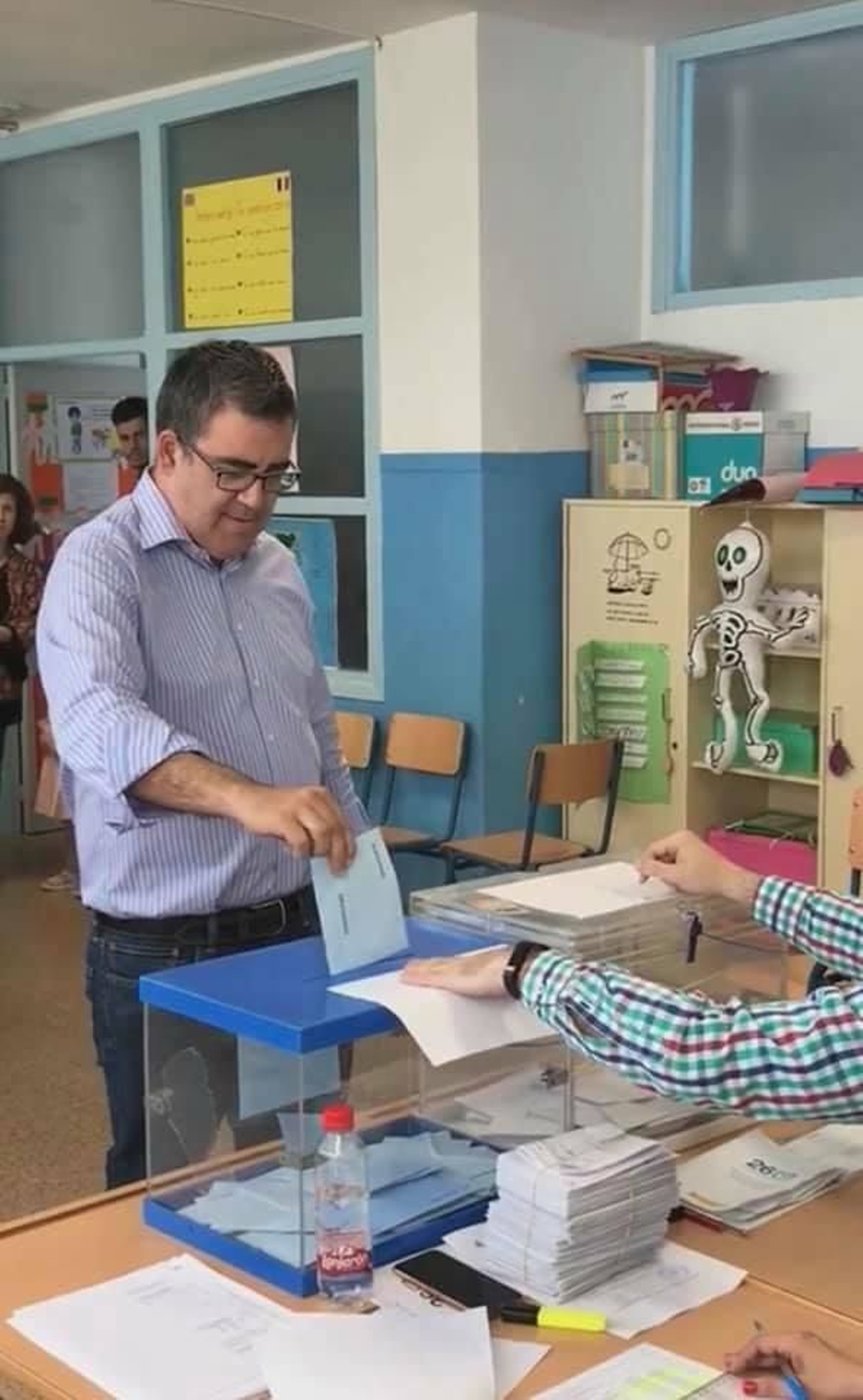 Vota Carboneras Avanza.