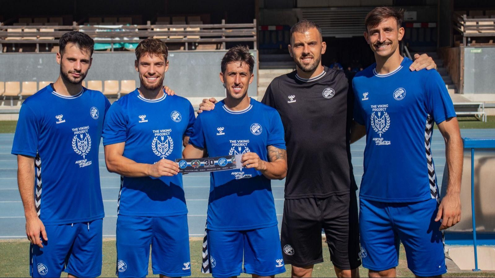 Curro Rivelott, Rafa Parejo, Marcelo, Perales y Lucero son los capitanes del Xerez DFC 25/26.