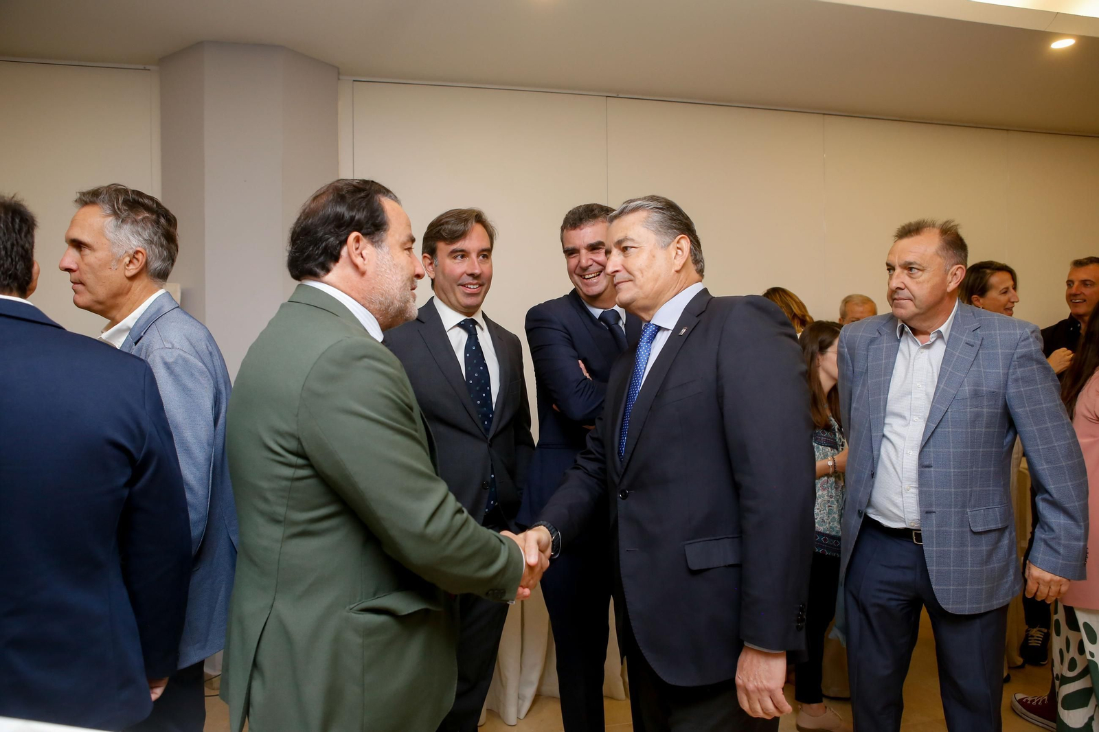 Las fotos del desayuno coloquio de Europa Sur y el Propeller Club de Algeciras con Antonio Sanz