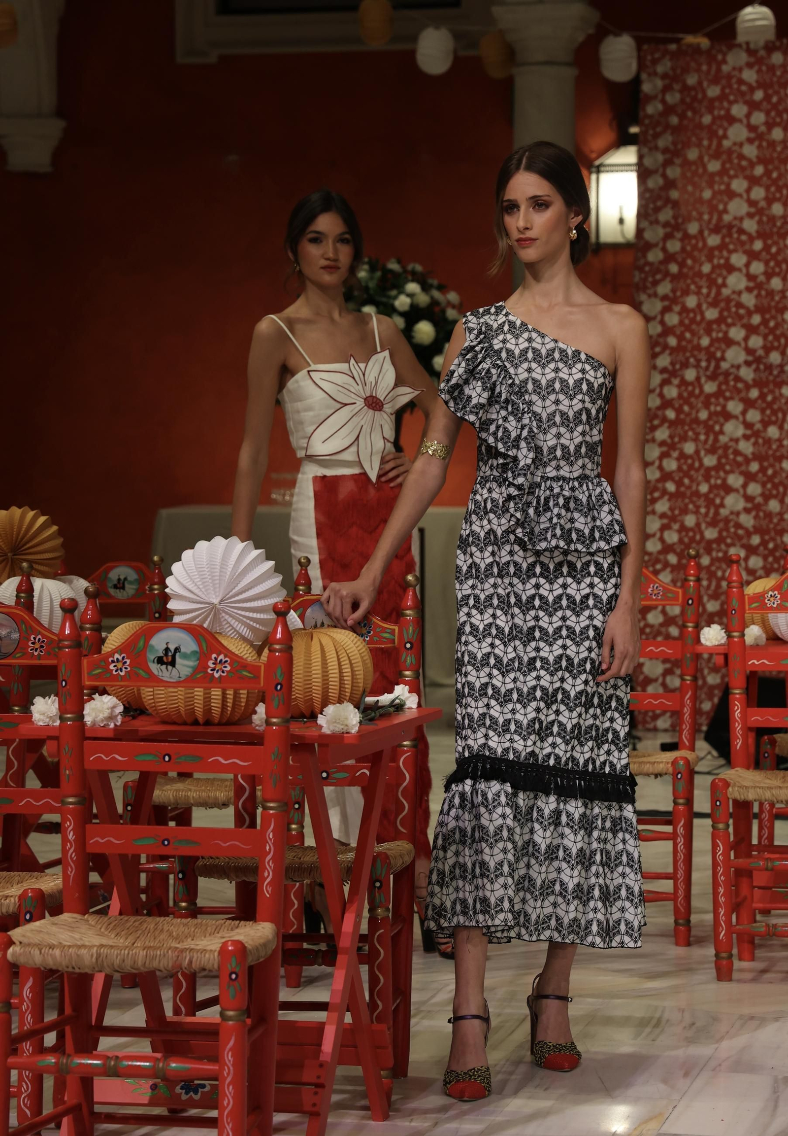 Desfile moda andaluza "Cajasol de moda"