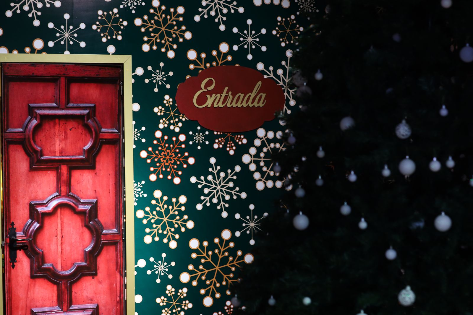 Inauguración Fábrica de los Deseos Navideños en Nervión Plaza