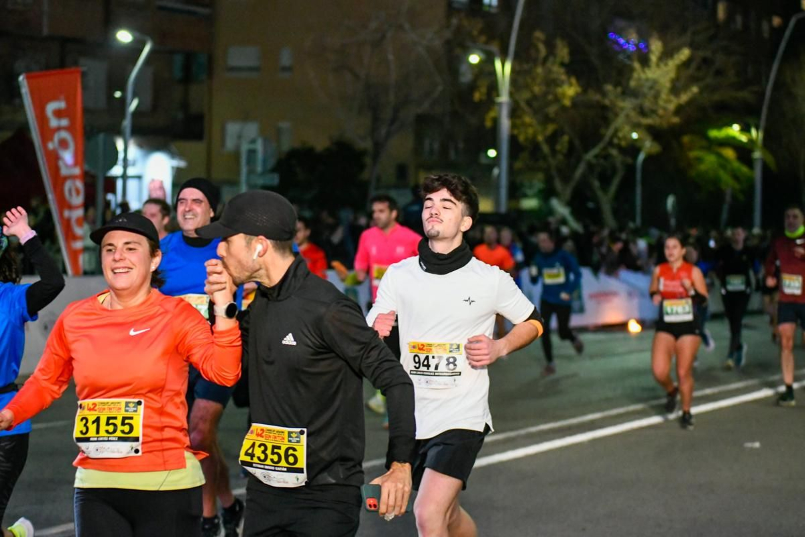 En imágenes: búscate en tu llegada a meta de la Carrera de San Antón 2025 (6)