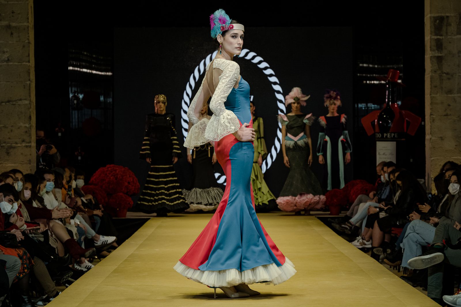 Desfile Certamen Noveles Diseñadores