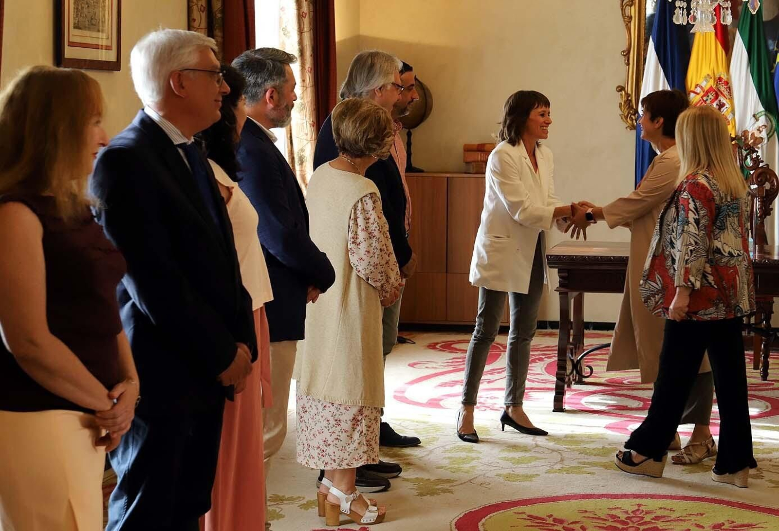 Visita a Jerez de Isabel Rodríguez, ministra de Política Territorial y portavoz del Gobierno