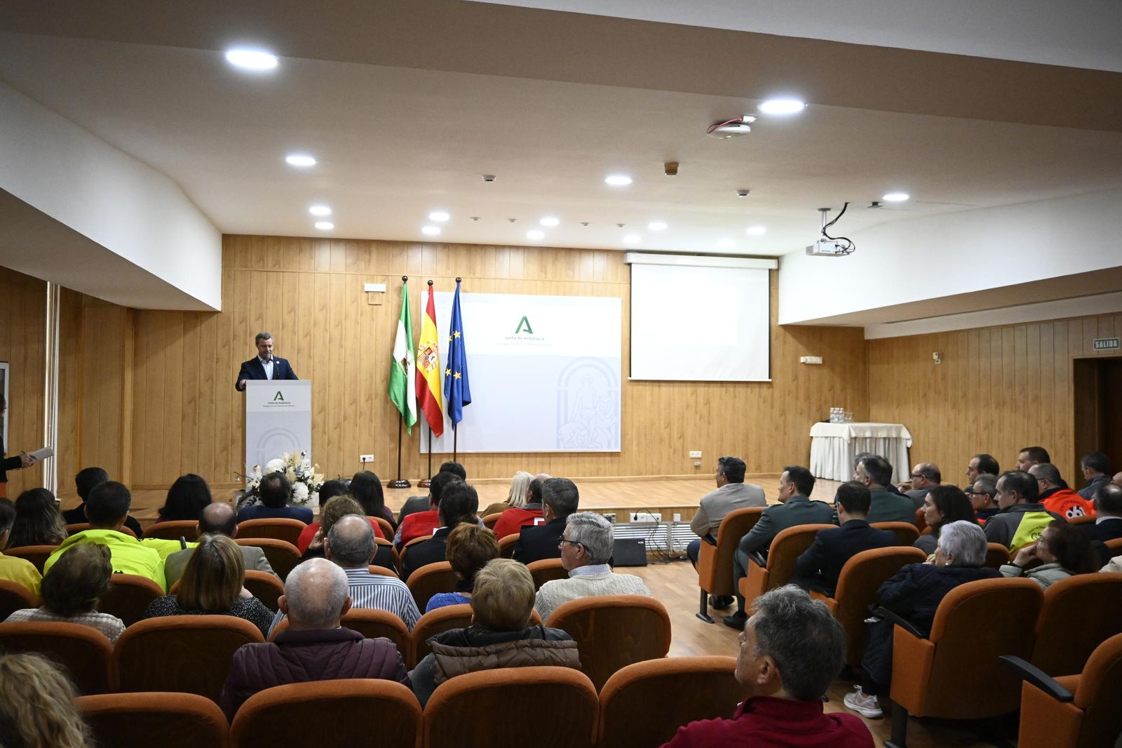 Imágenes del reconocimiento a las entidades que participaron en la emergencia de Cueva de la Mora