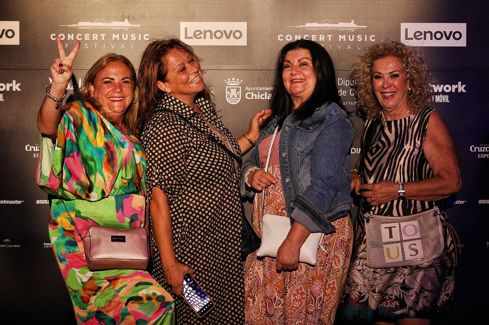 Búscate en el concierto de Miguel Poveda en Concert Music Festival