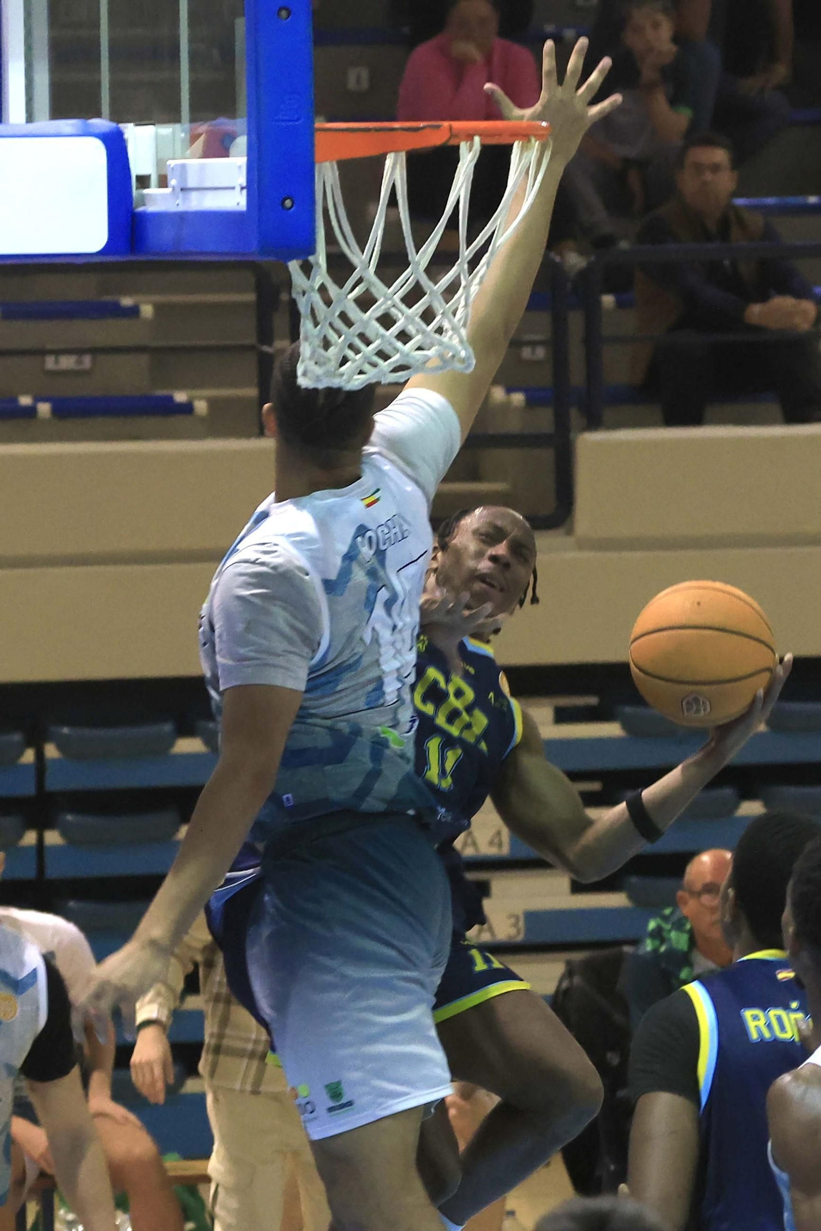 as fotos del Club Baloncesto Algeciras - Murgi de la Tercera FEB