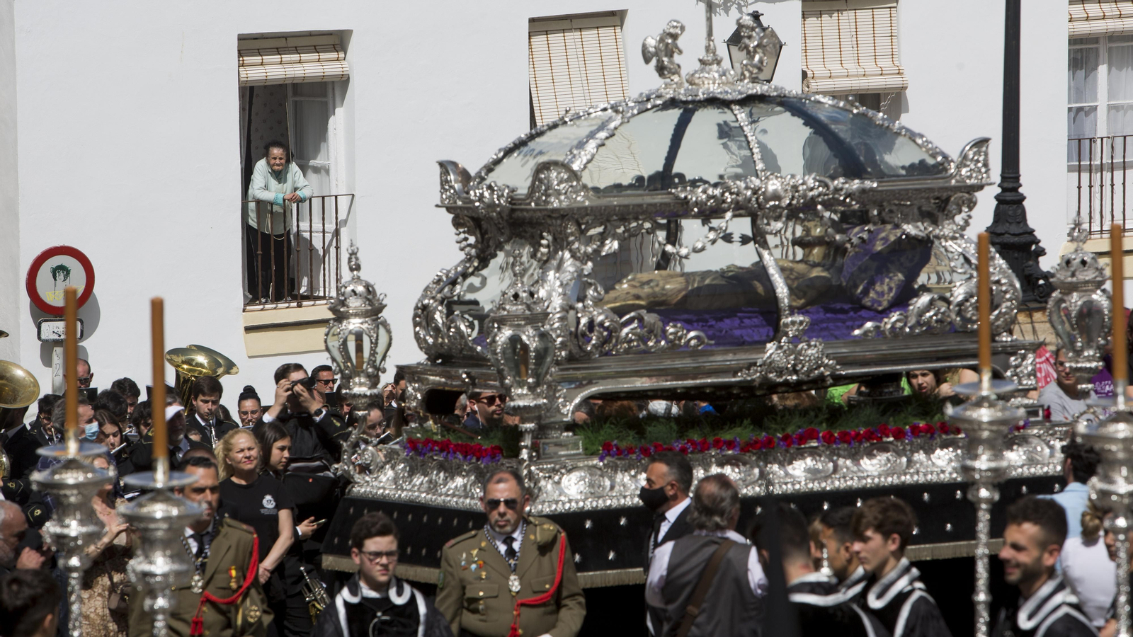 Las imágenes de la cofradía del Santo entierro en la Semana Santa de Cádiz 2022