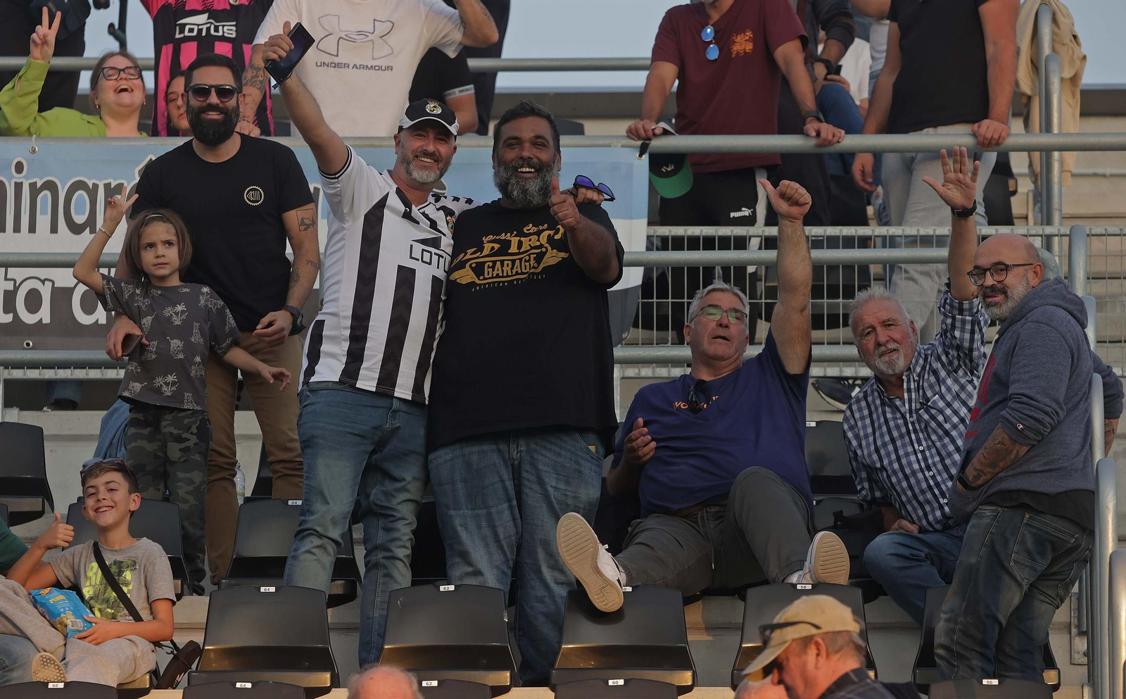 Búscate en el Ciudad de La Línea durante el Balona - Orihuela