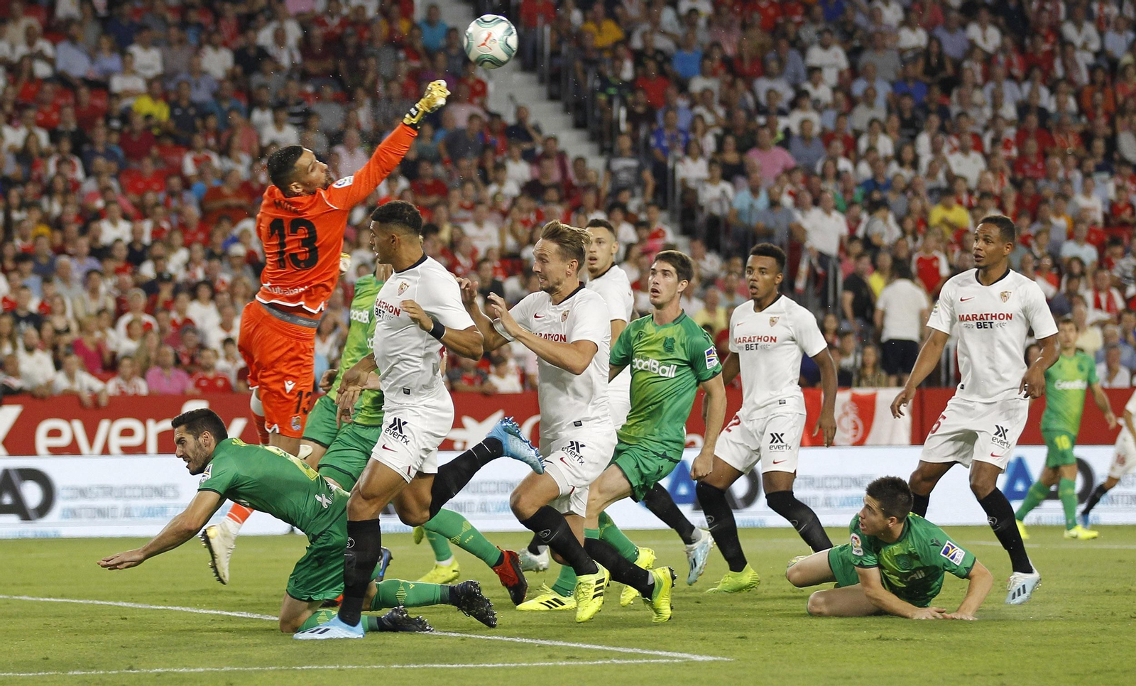 Las imágenes del Sevilla-Real Sociedad