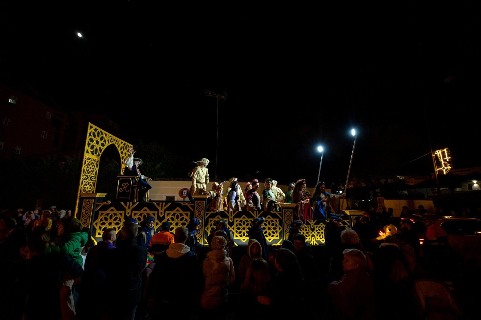 Las imágenes de la cabalgata del Heraldo de los Reyes Magos en San Fernando