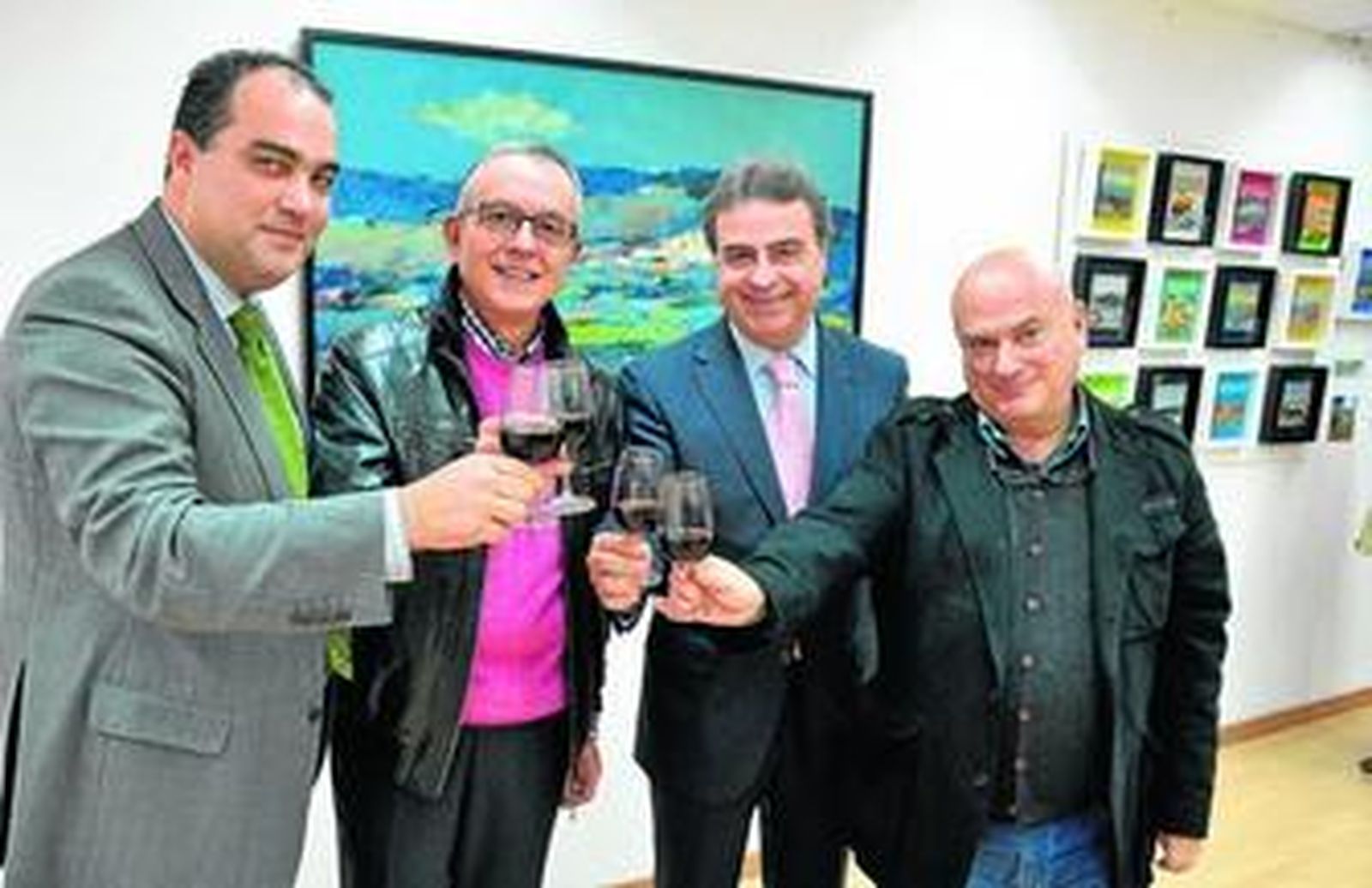 De izquierda a derecha, David Fernández, Javier Sarrió, Antonio Real y Bernardo Palomo, ayer, durante la inauguración de la muestra en 'ArteaDiario'.