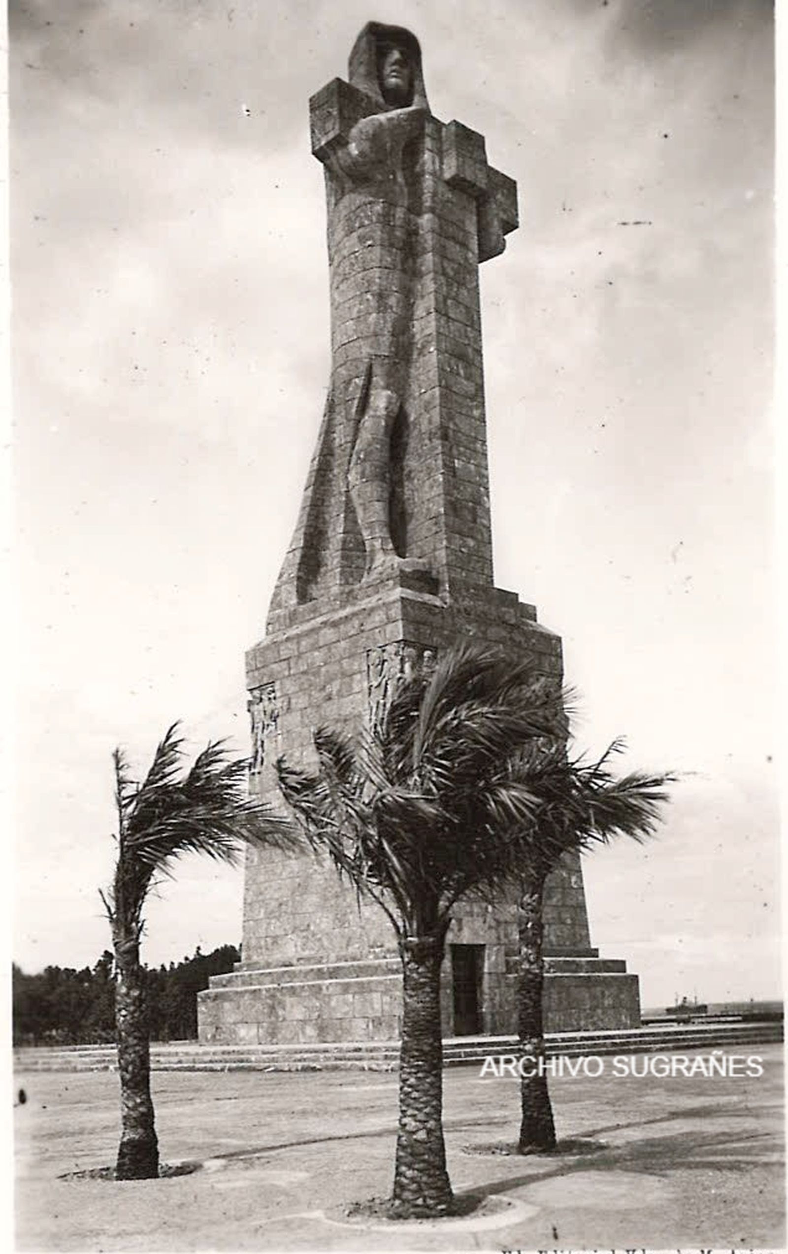 En esta imagen se puede ver los alcorques sobre el terrizo.