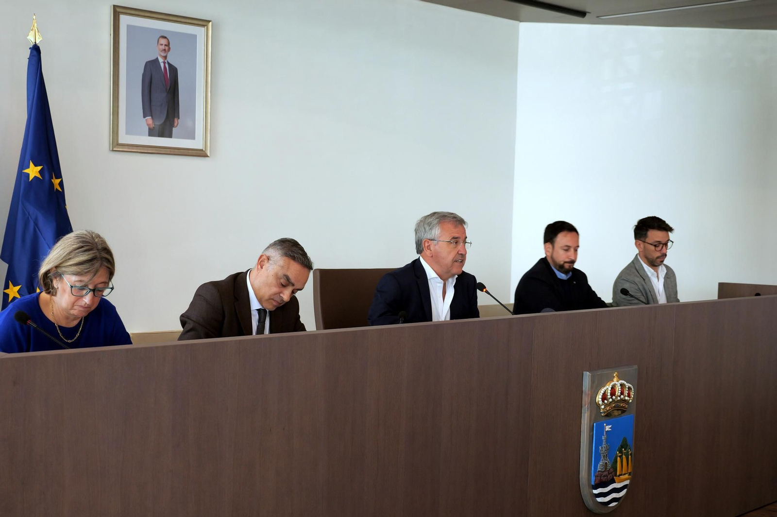 Un momento del Pleno extraordinario de este lunes. Un momento del Pleno extraordinario de este lunes.