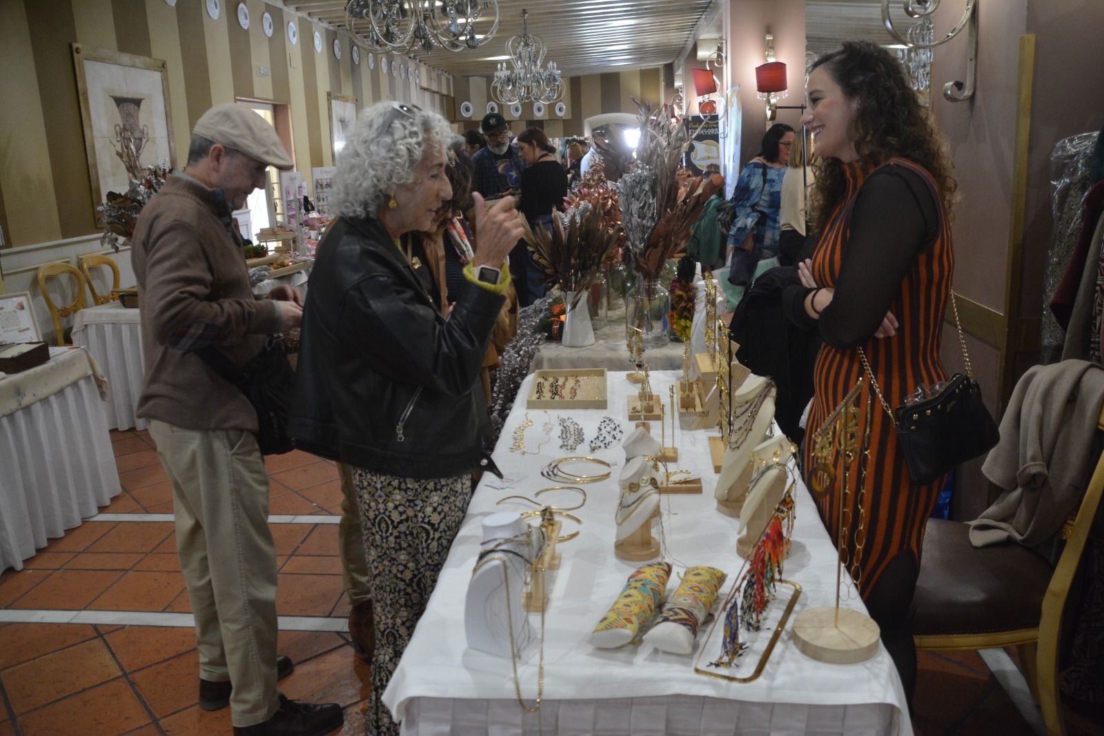 Mercadillo de Navidad celebrado por la Asociación de Reyes Magos en diciembre.