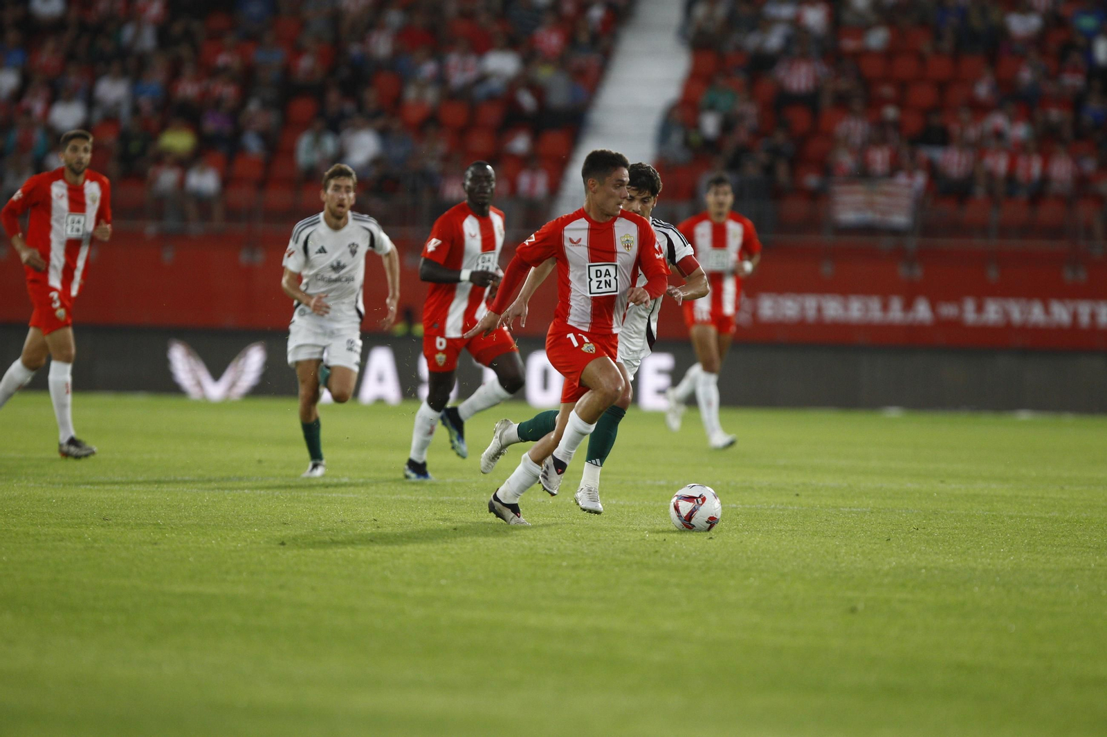 Las imágenes del partido U.D. Almería-Albacete Balompié
