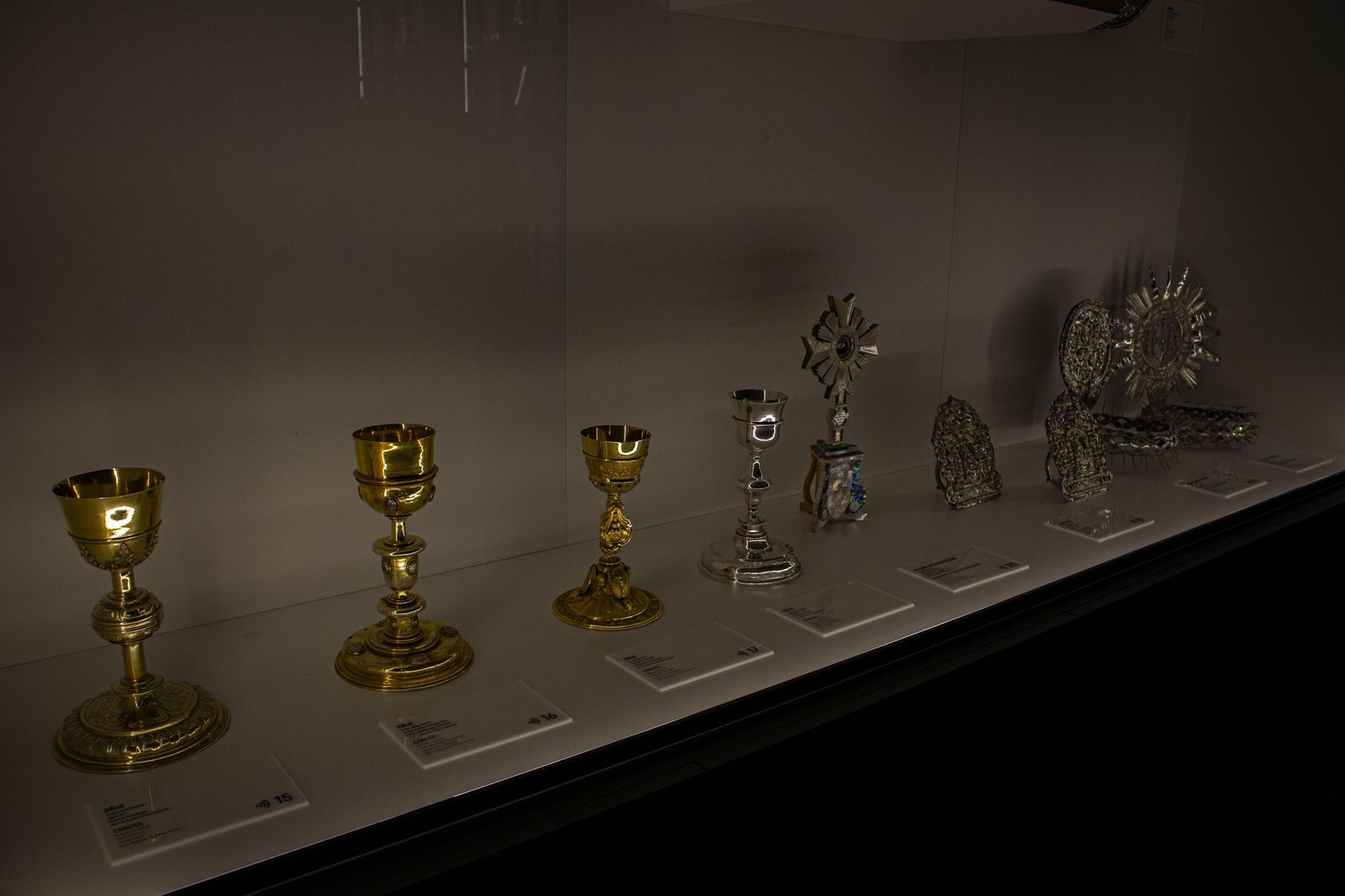 Las mejores imágenes del nuevo museo en la Basílica de la Virgen de las Angustias de Granada