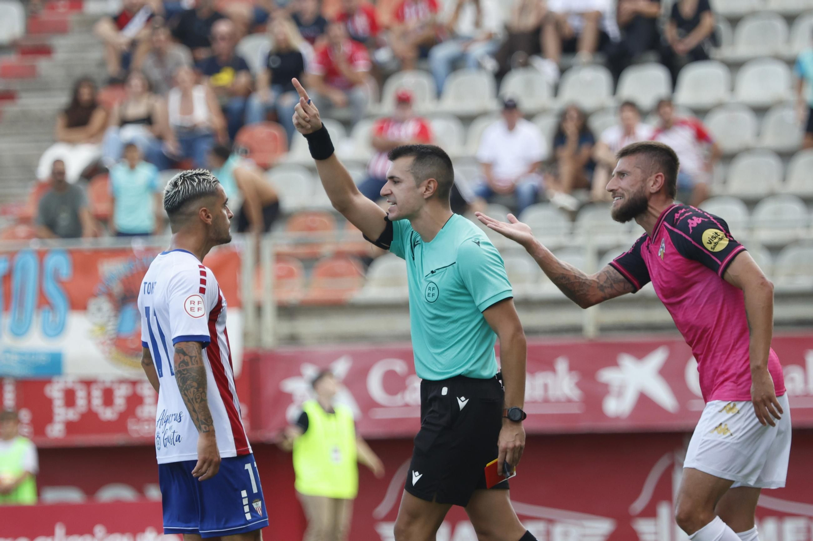 Las mejores fotos del Algeciras CF - Sabadell de Primera Federación