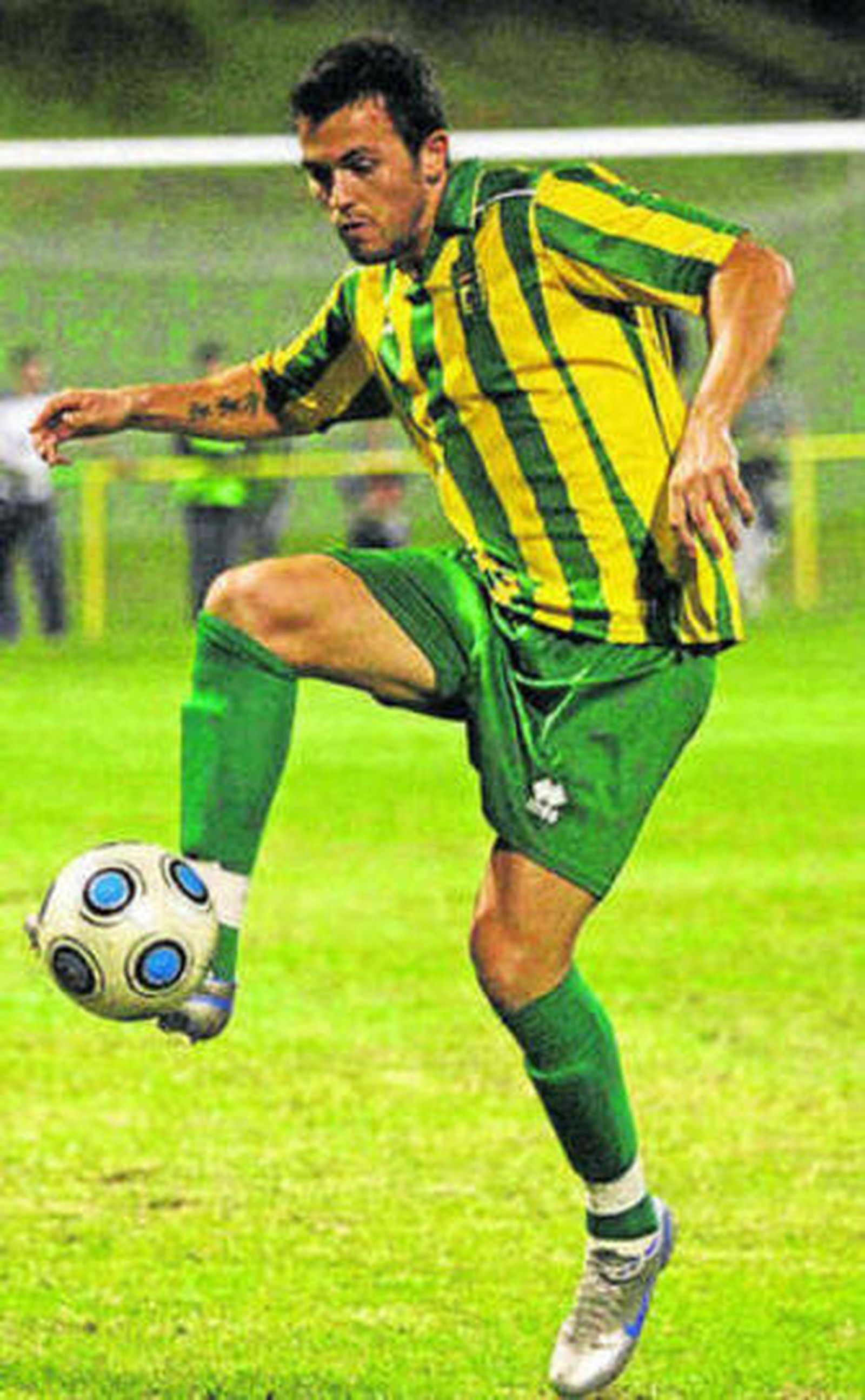 Álex Expósito, con Los Barrios.