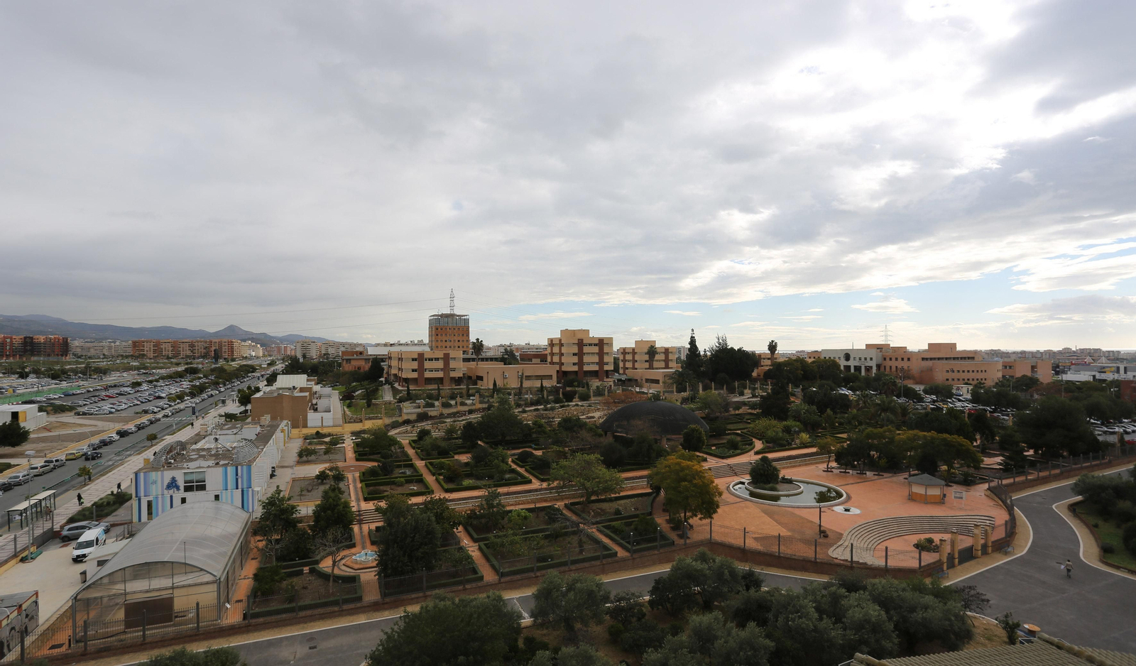 Vista de parte del campos de Teatinos de la UMA.