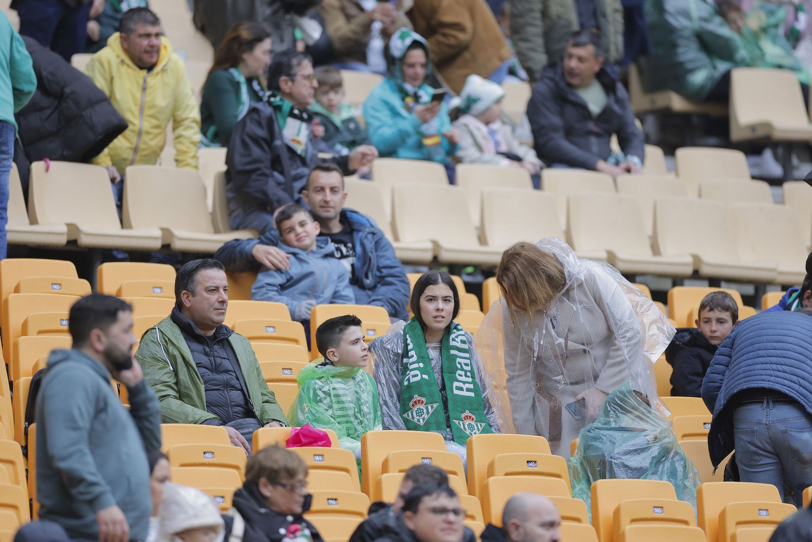 Búscate en las fotos del Betis - Valencia