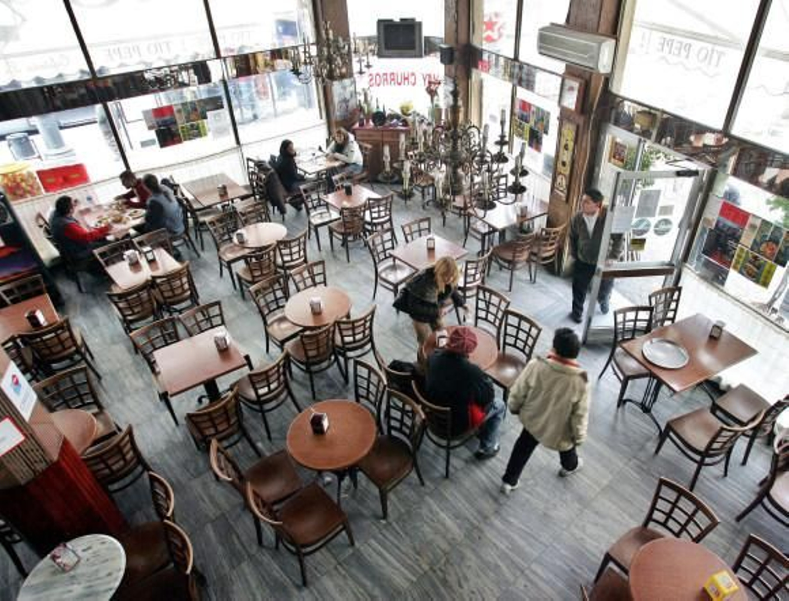 La plaza se queda sin clientes