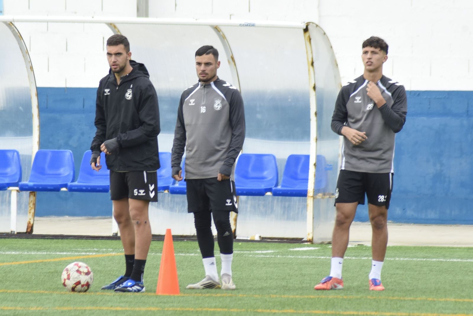 Las fotos del primer entrenamiento de Ángel Mancheño con la Balona