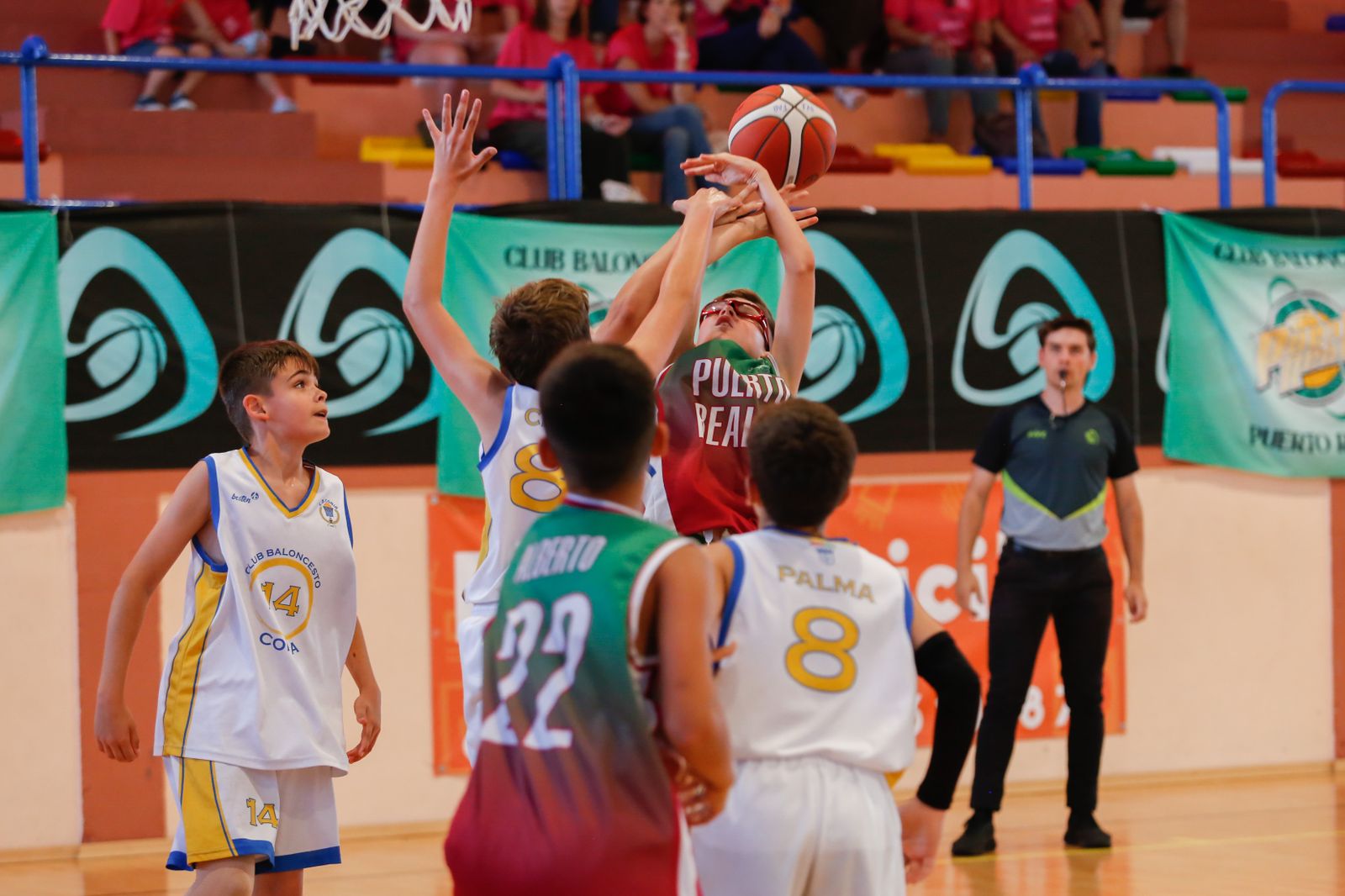 Las fotos de la penúltima jornada del Cadeba mini-masculino de La Línea