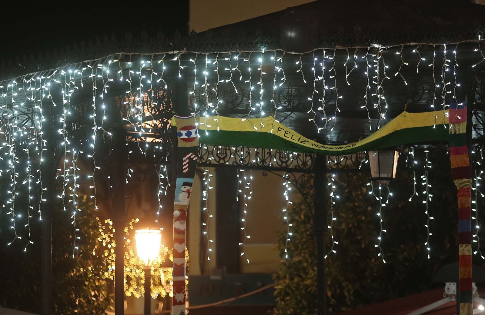 El alumbrado navideño de Los Barrios, en imágenes