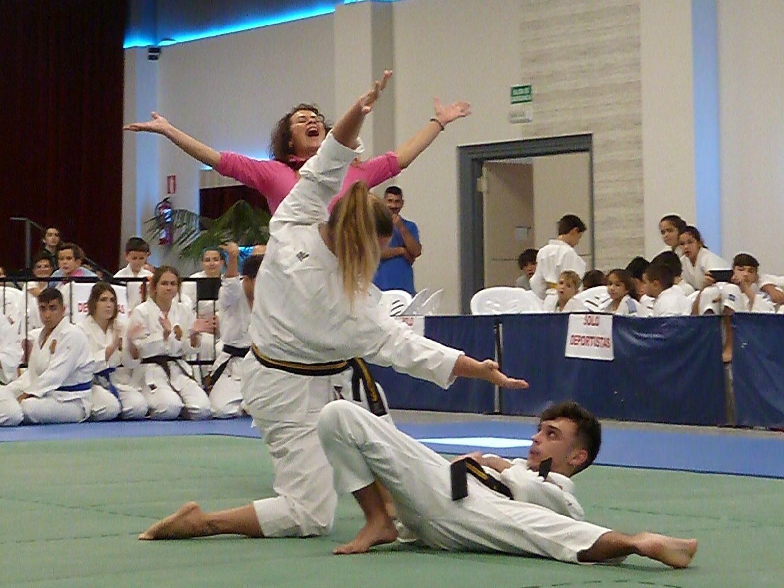 XII Gran Gala Solidaria de Artes Marciales en el Club Nazaret