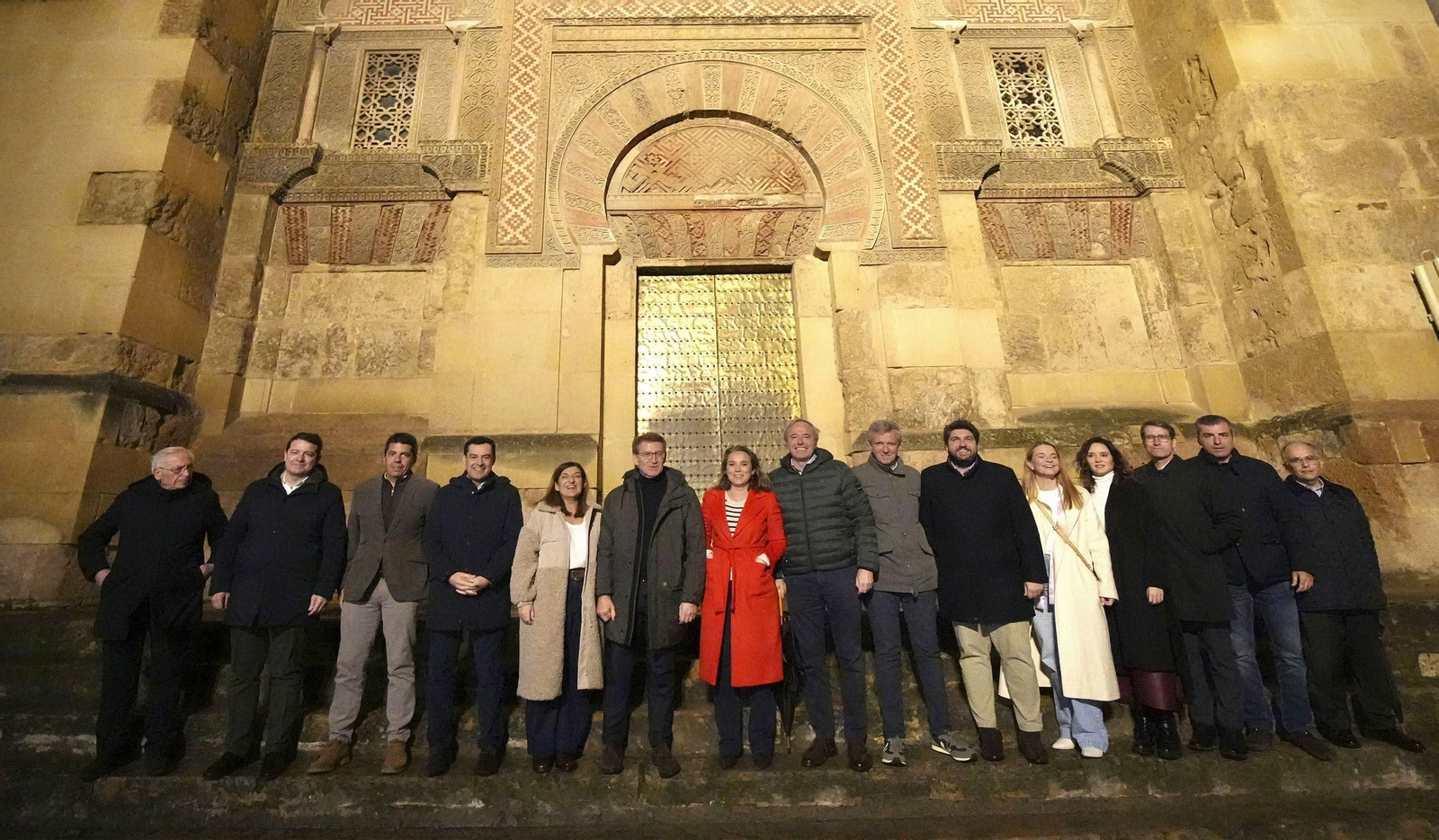 Encuentro en Córdoba de Feijoó y los barones del PP.