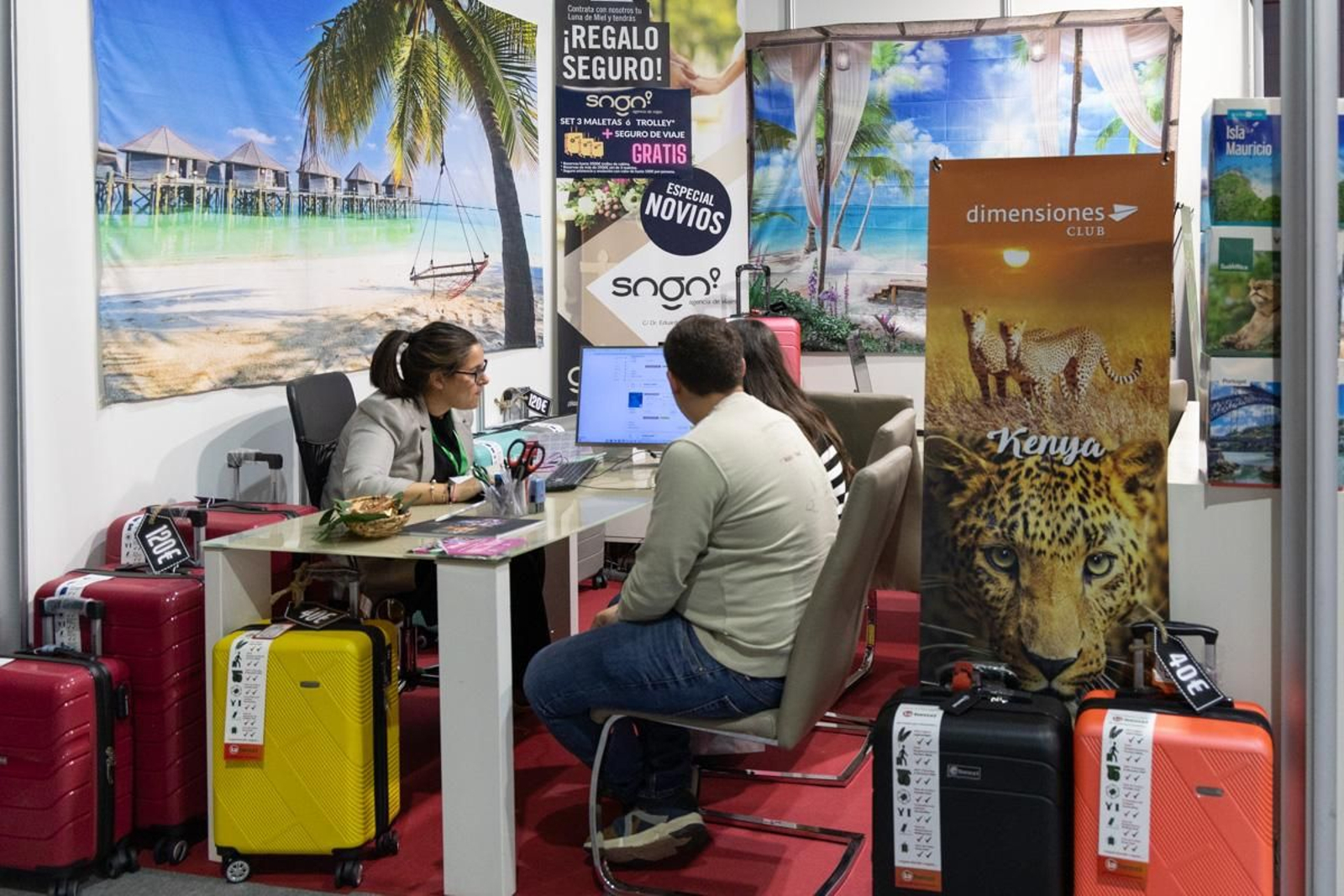 Jaén de Boda, XVII Feria de Celebraciones, Moda y Hogar, en imágenes