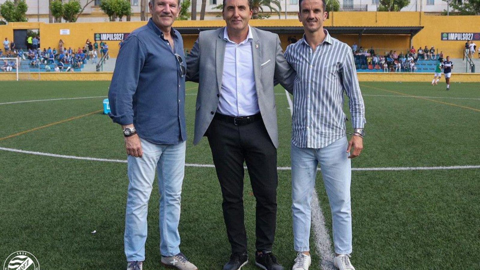 Alonso, junto a Edu Villegas y Antonio Bello en el Martínez Pirri