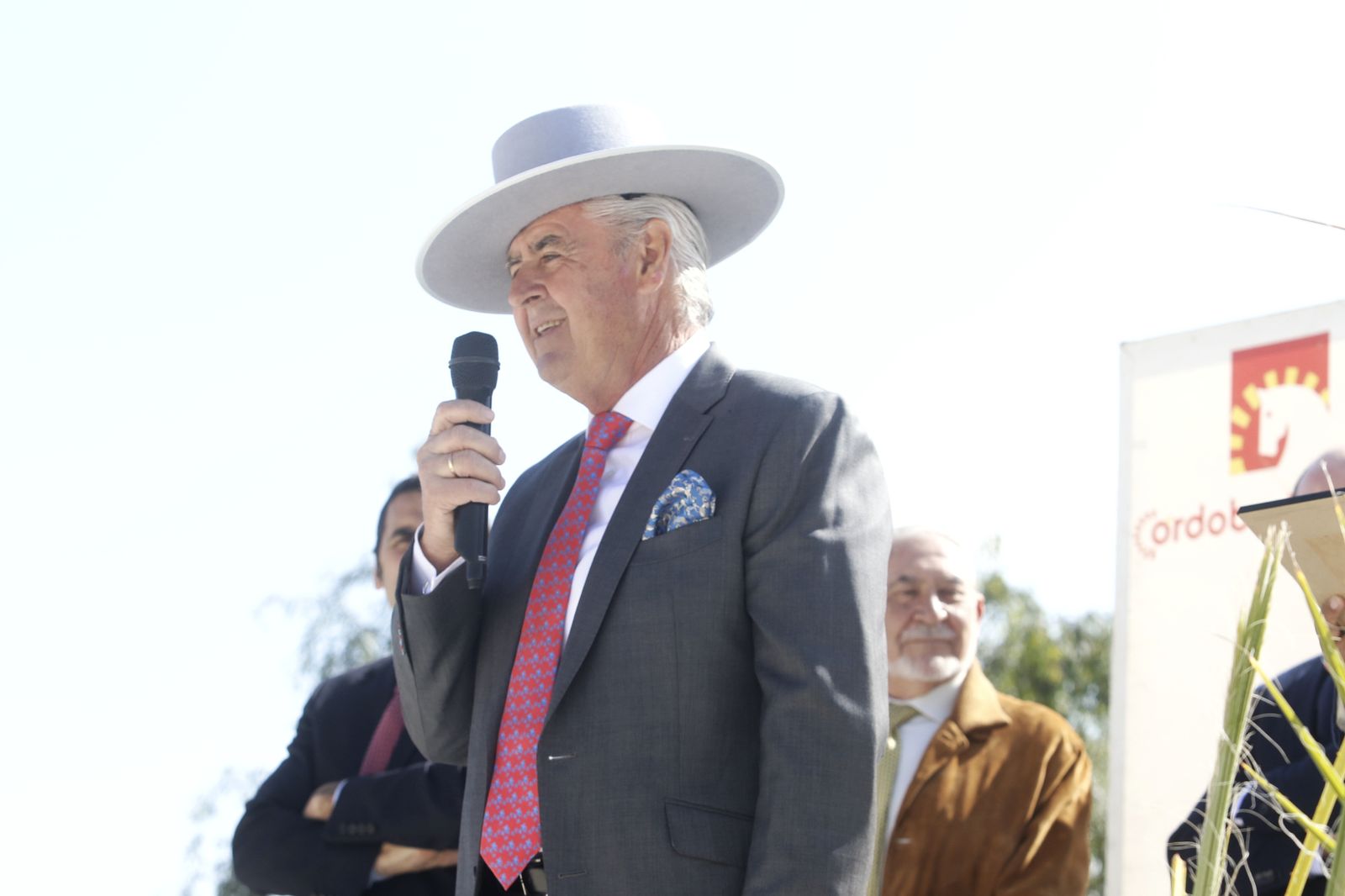 La marcha hípica en Córdoba por el 28-F, en fotografias.
