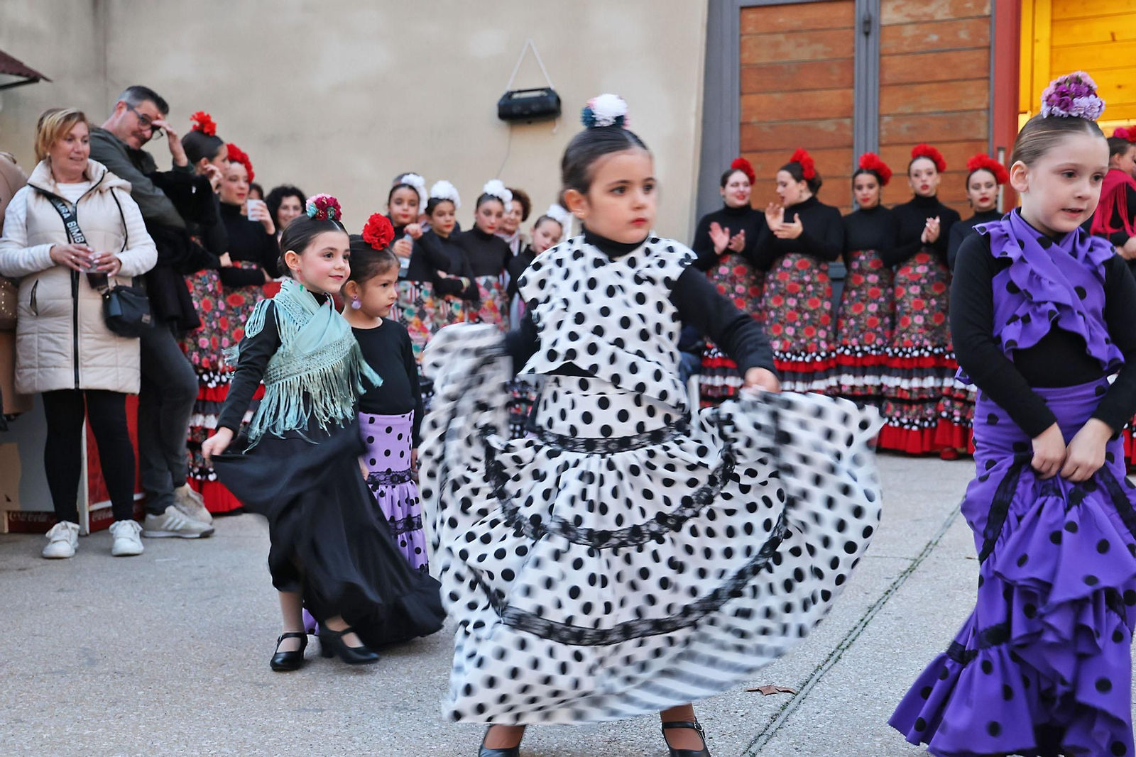 Imágenes del ambiente en la Zambomba Sor Eusebia