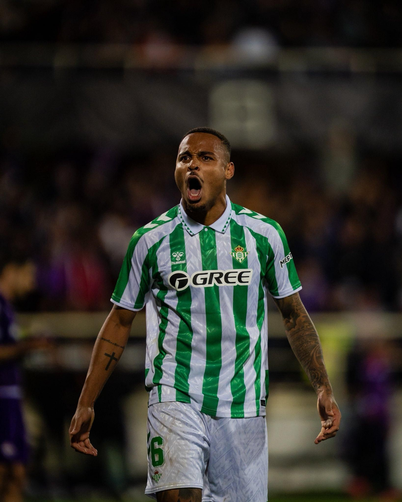 Las fotos del Fiorentina-Betis de la Conference League