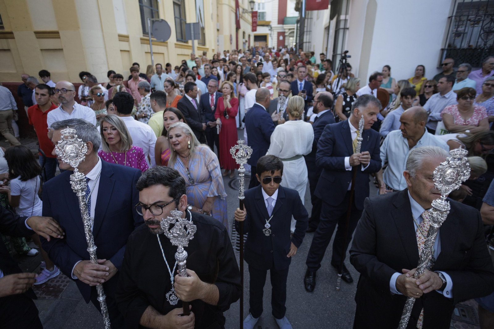 La procesión de la Divina Pastora de San Fernando, en imágenes