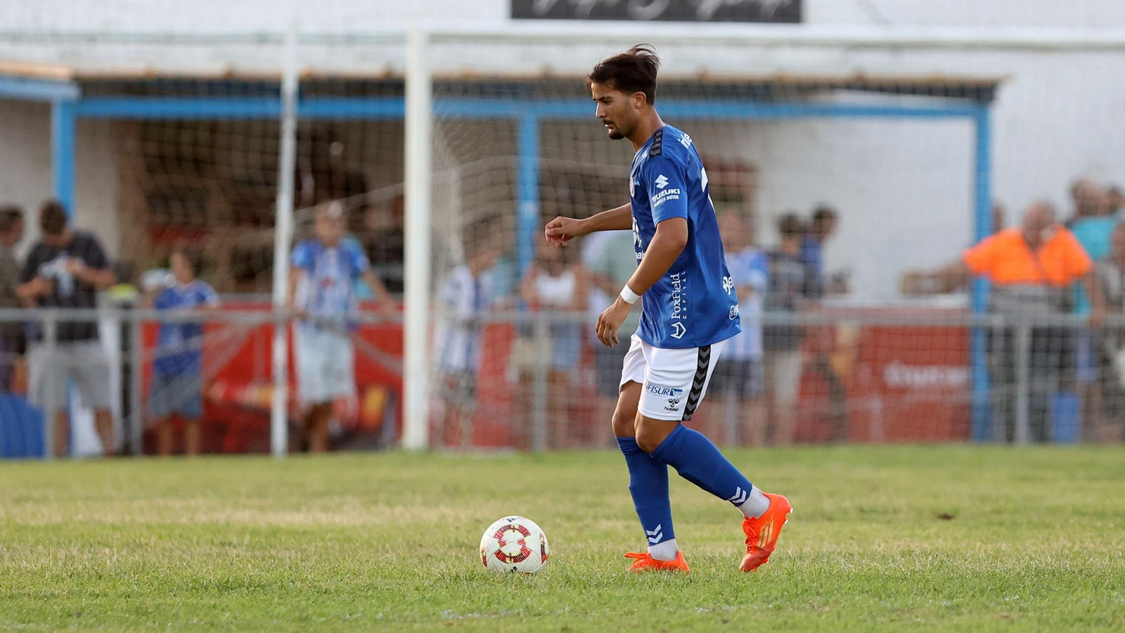 Imágenes del Trofeo de la Copa y la Venencia entre el Jerez Industrial y el Xerez DFC