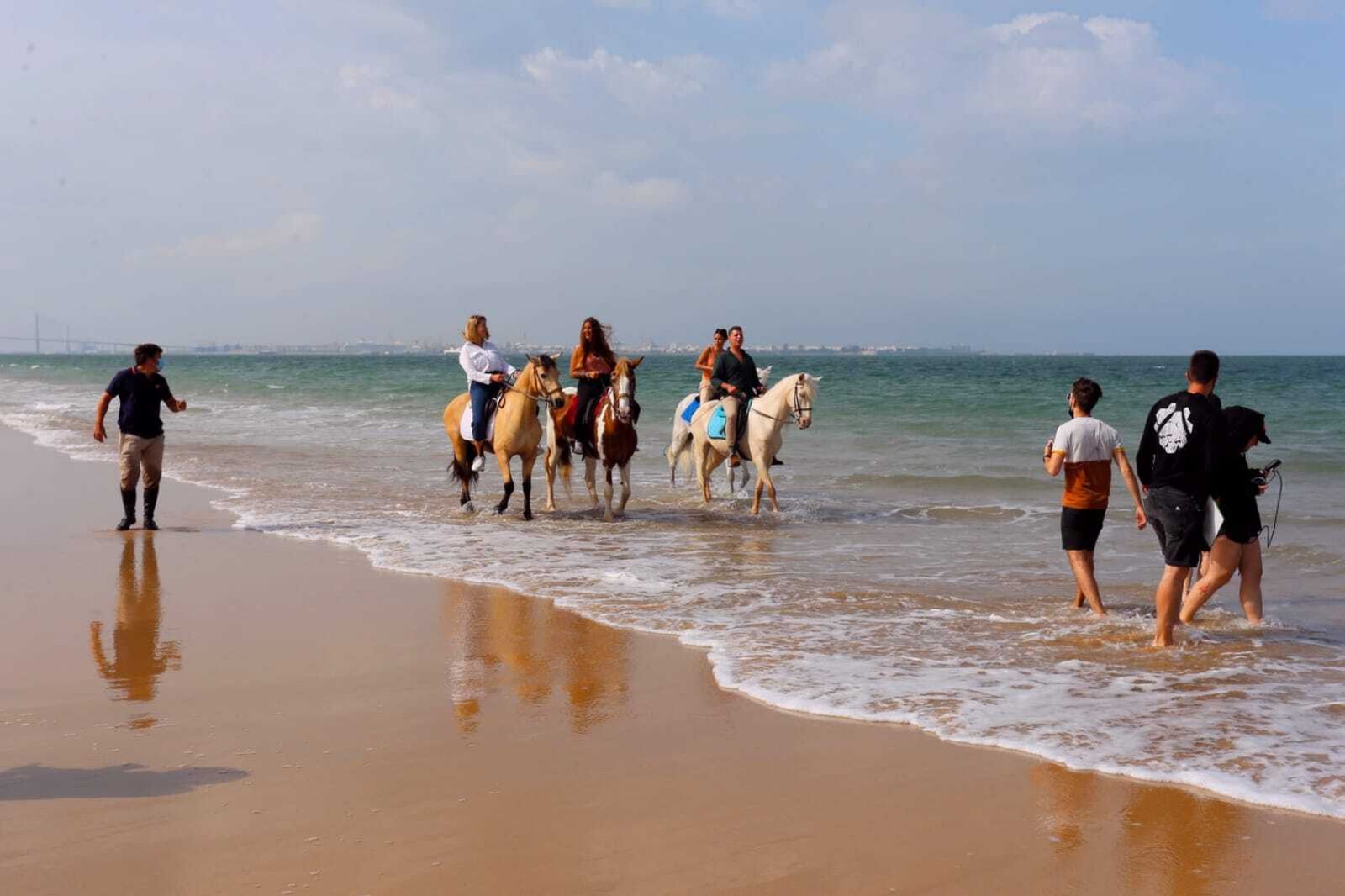 Una imagen del rodaje en la playa de Santa Catalina.