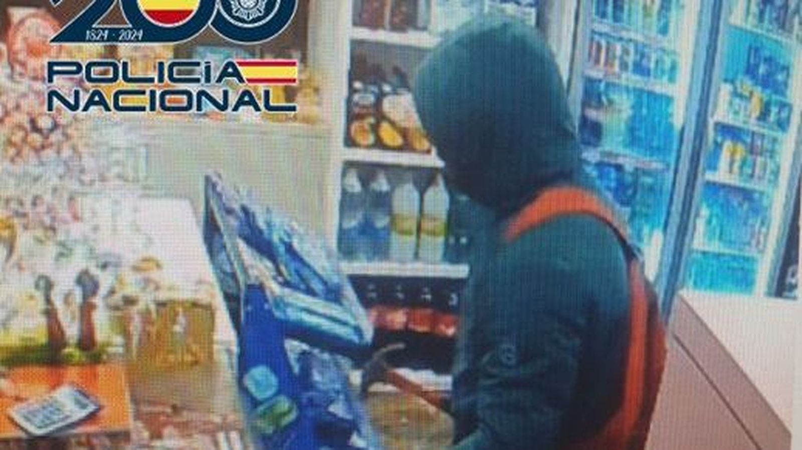 Así fue la detención del hombre que amenazó en comercios con un martillo como arma