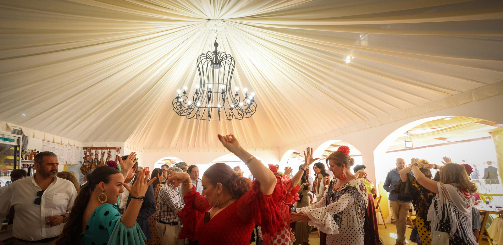 Imágenes del ambiente el domingo en la Feria de Jerez 2024